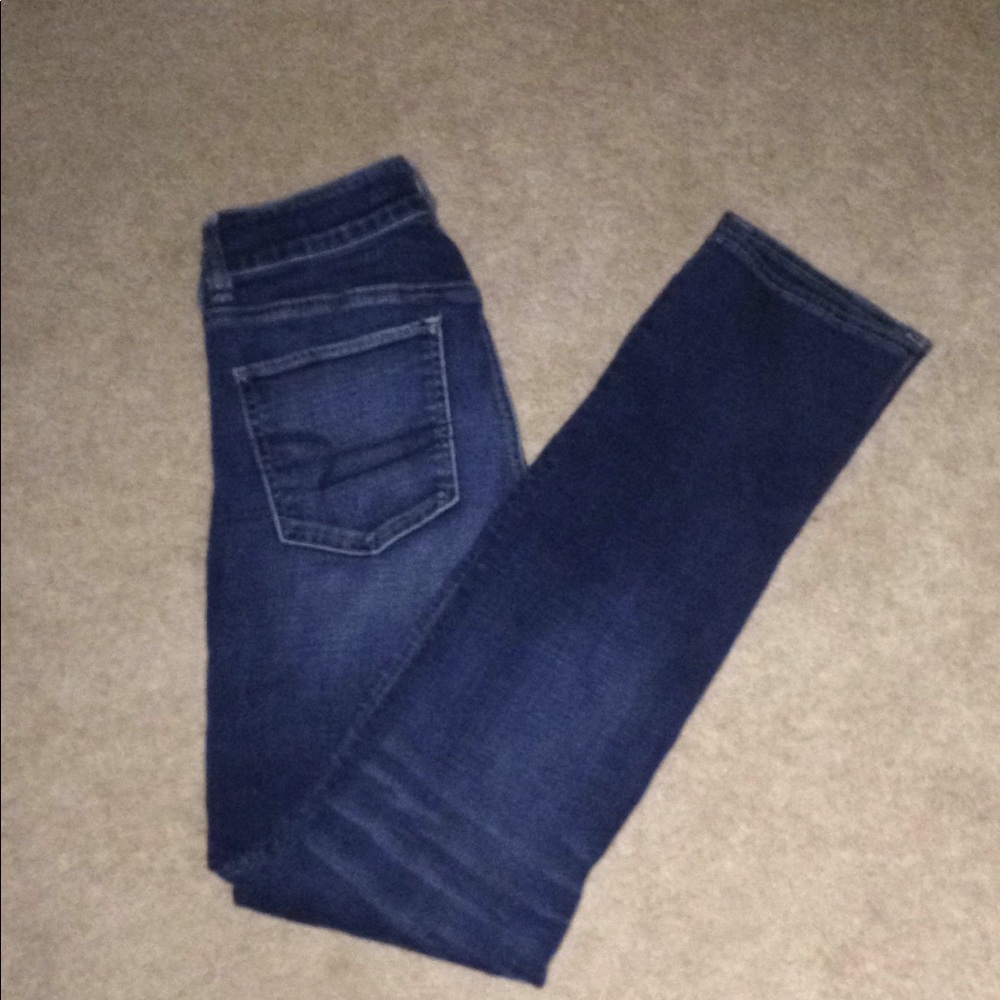 AE size 6 jeans